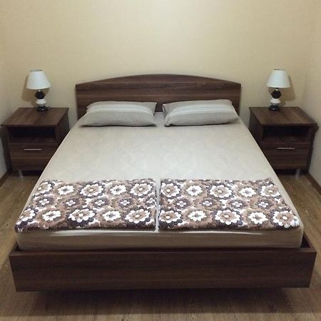 Mari Guest House Telavi Extérieur photo