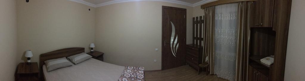 Mari Guest House Telavi Extérieur photo