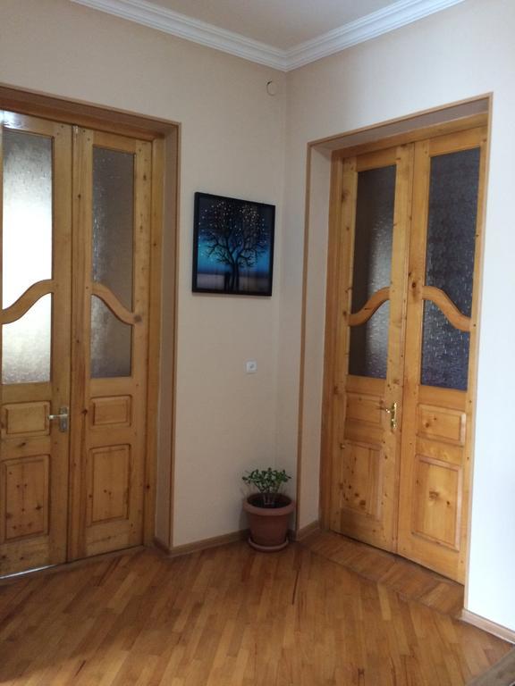 Mari Guest House Telavi Extérieur photo