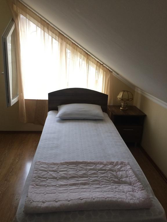Mari Guest House Telavi Extérieur photo