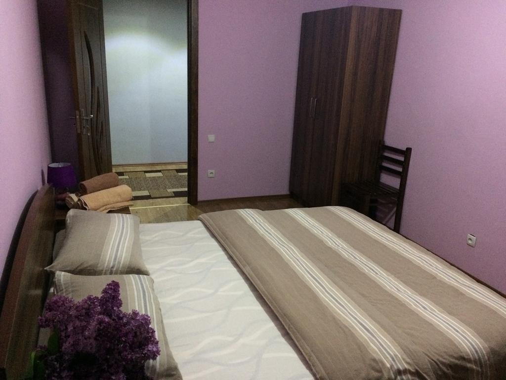 Mari Guest House Telavi Extérieur photo